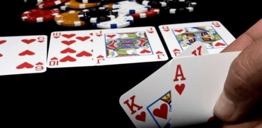 Hướng dẫn chơi xì tố online chi tiết nhất dành cho bạn Hướng dẫn cách chơi xì tố chi tiết nhất